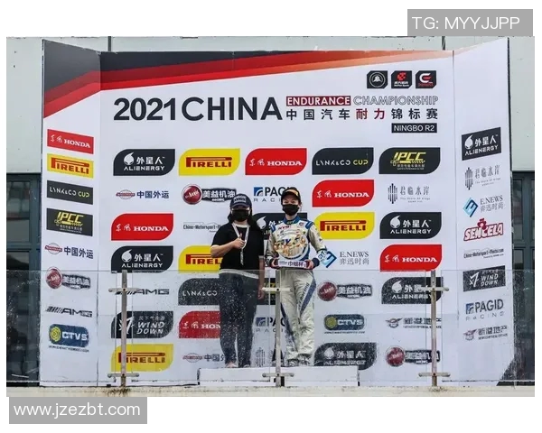 上海排球队与成都排球队耐力对决的赛后分析与反思