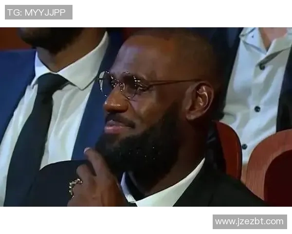 勒布朗与足球巨星的精彩相遇：跨界交流与友谊的故事